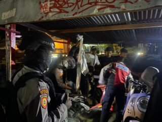 Patroli Gabungan Samapta dan Satgas Sikat Cartenz II Antisipasi Premanisme di Kota Jayapura