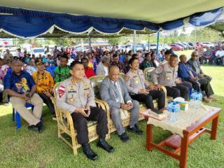 Polda Papua Hadiri Ibadah KKR Perayaan Nubuatan Peradaban Orang Papua ke-1 Abad