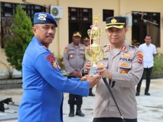 Gemilang di Hari Sumpah Pemuda, Tim Voli Polres Sarmi Raih Juara Umum