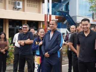 Kadiv Humas Polri Tinggalkan Papua Barat, Kapolda dan Jajaran Lepas Keberangkatan di Bandara Rendani