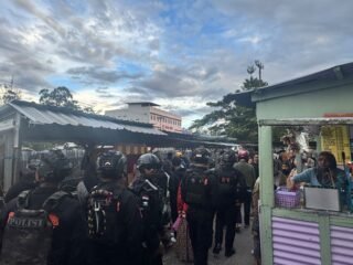 Patroli Regu Siaga Polres Jayawijaya Jaga Sitkamtibmas Tetap Kondusif di Wamena