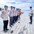 Satpolairud Polres Sarmi Laksanakan Sambang Nusa Presisi dan Program ASRI di Pulau Terluar Pulau Liki