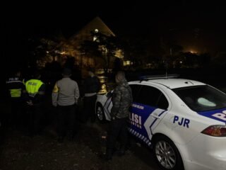 Polres Jayawijaya Bersama Jajaran Amankan Pawai Obor Paskah di Wamena